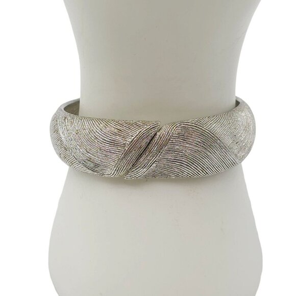 Monet Textured Brushed Wave Hinged Cuff Bangle Bracelet Silver Tone Vintage - Picture 1 of 5